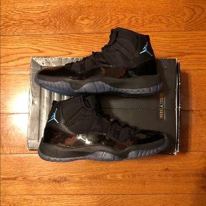Nike Air Jordan 11 Retro Black Gamma Blue Size 10